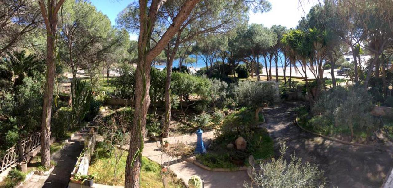Apartments Villa Corrias Cala Liberotto Zewnętrze zdjęcie