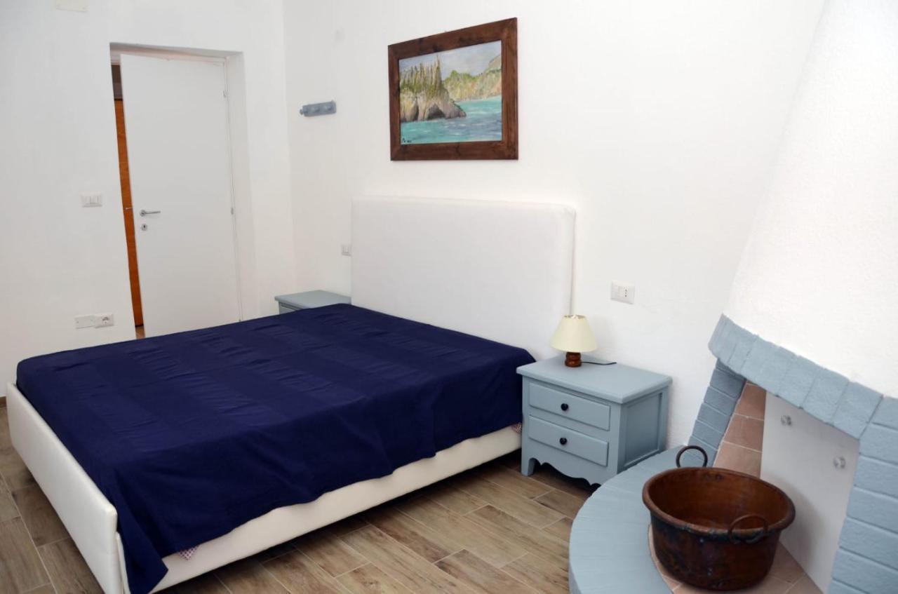 Apartments Villa Corrias Cala Liberotto Zewnętrze zdjęcie