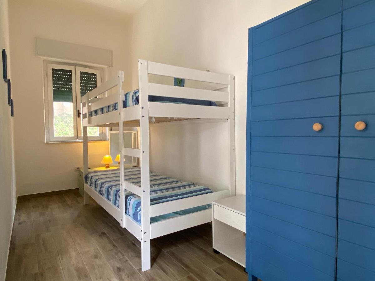 Apartments Villa Corrias Cala Liberotto Zewnętrze zdjęcie