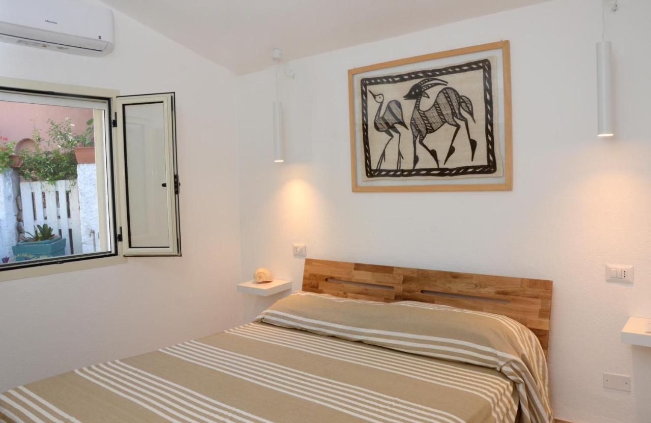 Apartments Villa Corrias Cala Liberotto Zewnętrze zdjęcie