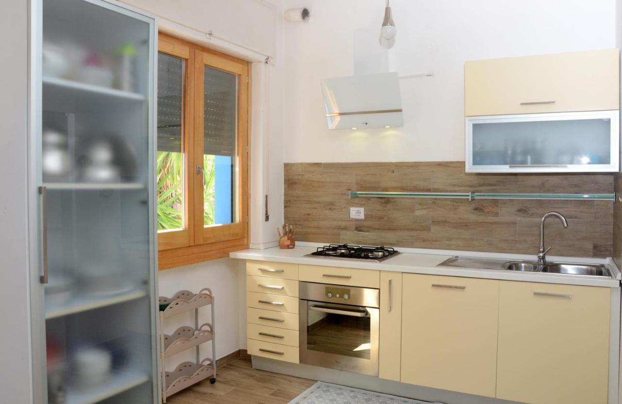 Apartments Villa Corrias Cala Liberotto Zewnętrze zdjęcie