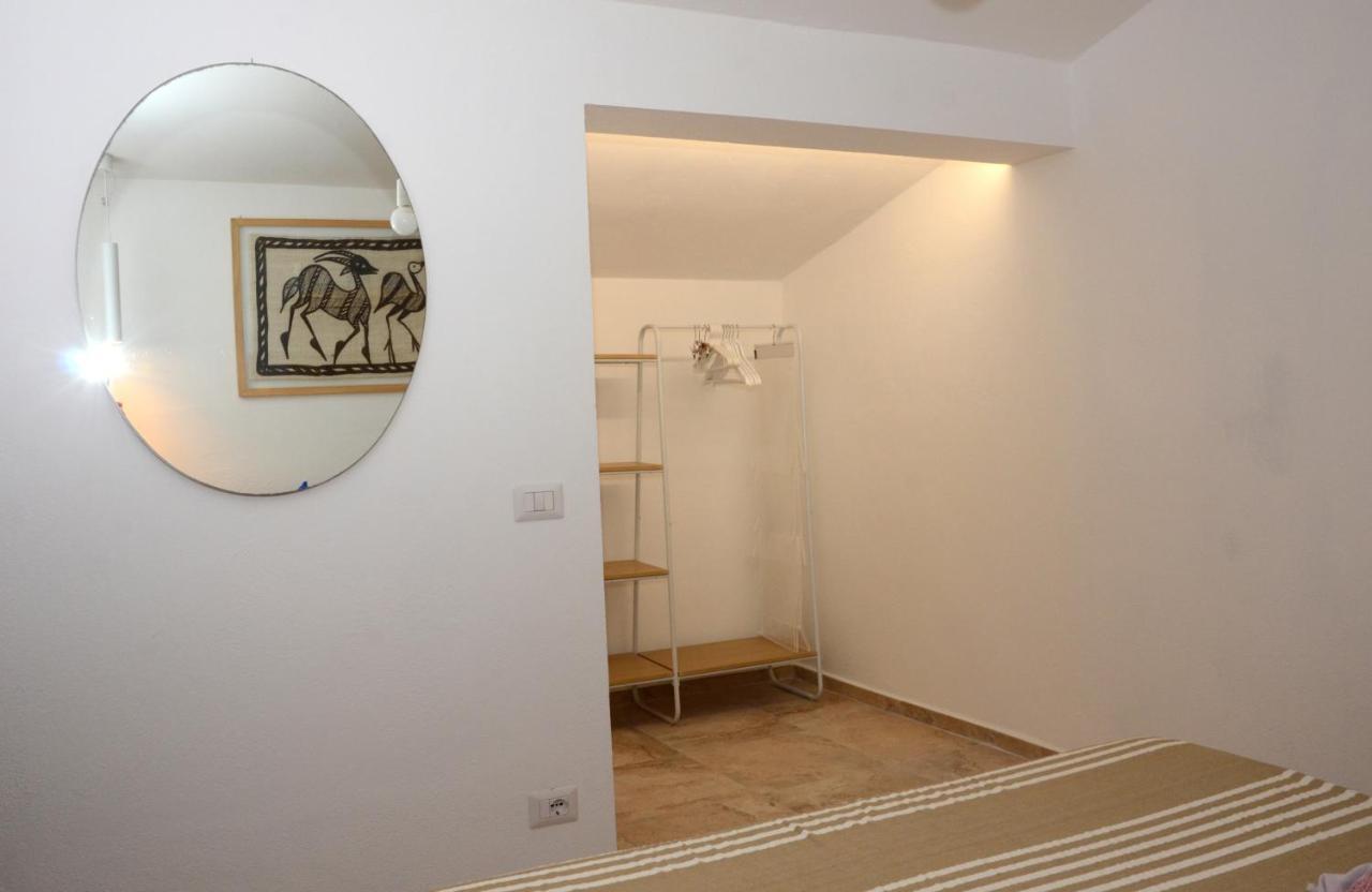 Apartments Villa Corrias Cala Liberotto Zewnętrze zdjęcie